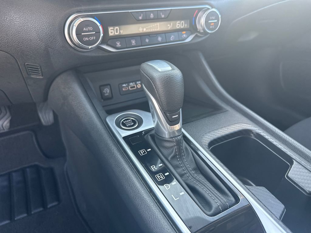 Used 2025 Nissan Sentra SV w/ All-Weather Package FWD image 30