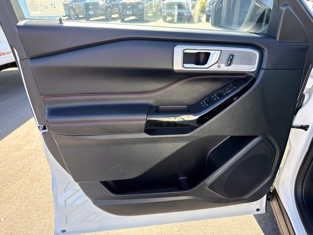 Certified 2023 Ford Explorer ST-Line w/ Class IV Trailer Tow Package AWD/4WD image 16