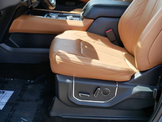 Certified 2022 Ford Expedition Platinum AWD/4WD image 13