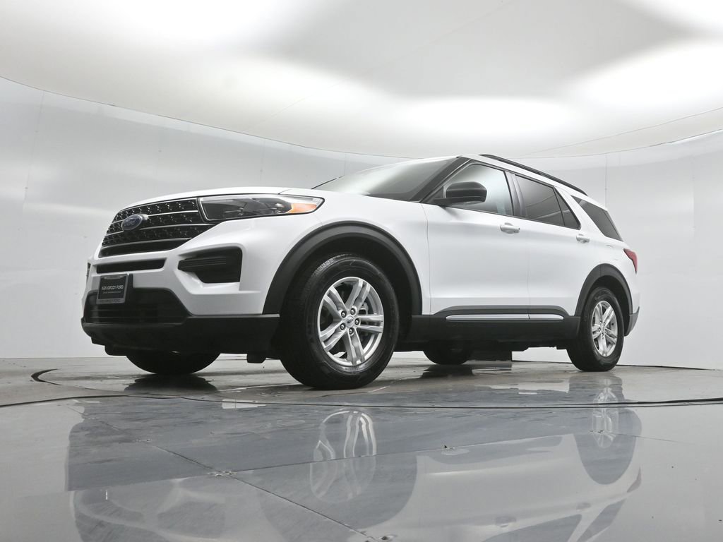 Certified 2021 Ford Explorer XLT RWD image 45