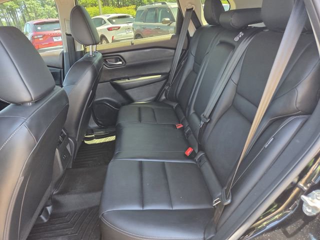 Used 2023 Nissan Rogue SV w/ SV Premium B Package FWD image 19