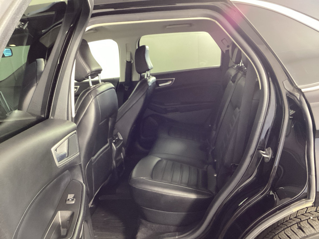 Certified 2023 Ford Edge SEL w/ Convenience Package AWD/4WD image 13