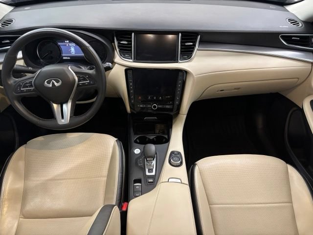Used 2022 INFINITI QX50 Essential FWD image 2