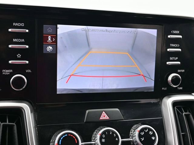 Used 2023 Kia Sorento LX image 20