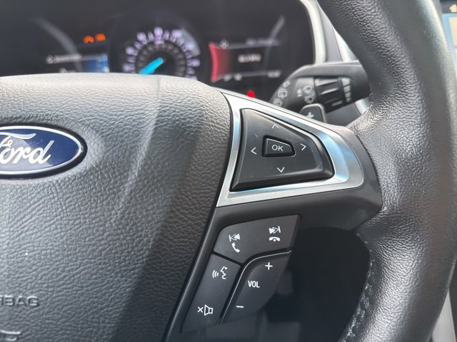 Certified 2017 Ford Edge SEL w/ Equipment Group 201A image 24