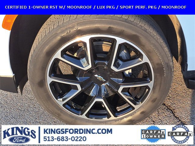 Used 2023 Chevrolet Suburban RST w/ Sport Performance Package image 9