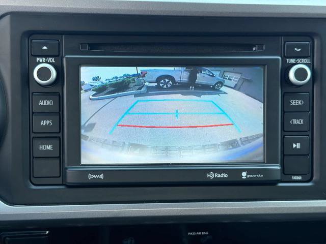 Used 2018 Toyota Tacoma SR5 AWD/4WD image 29