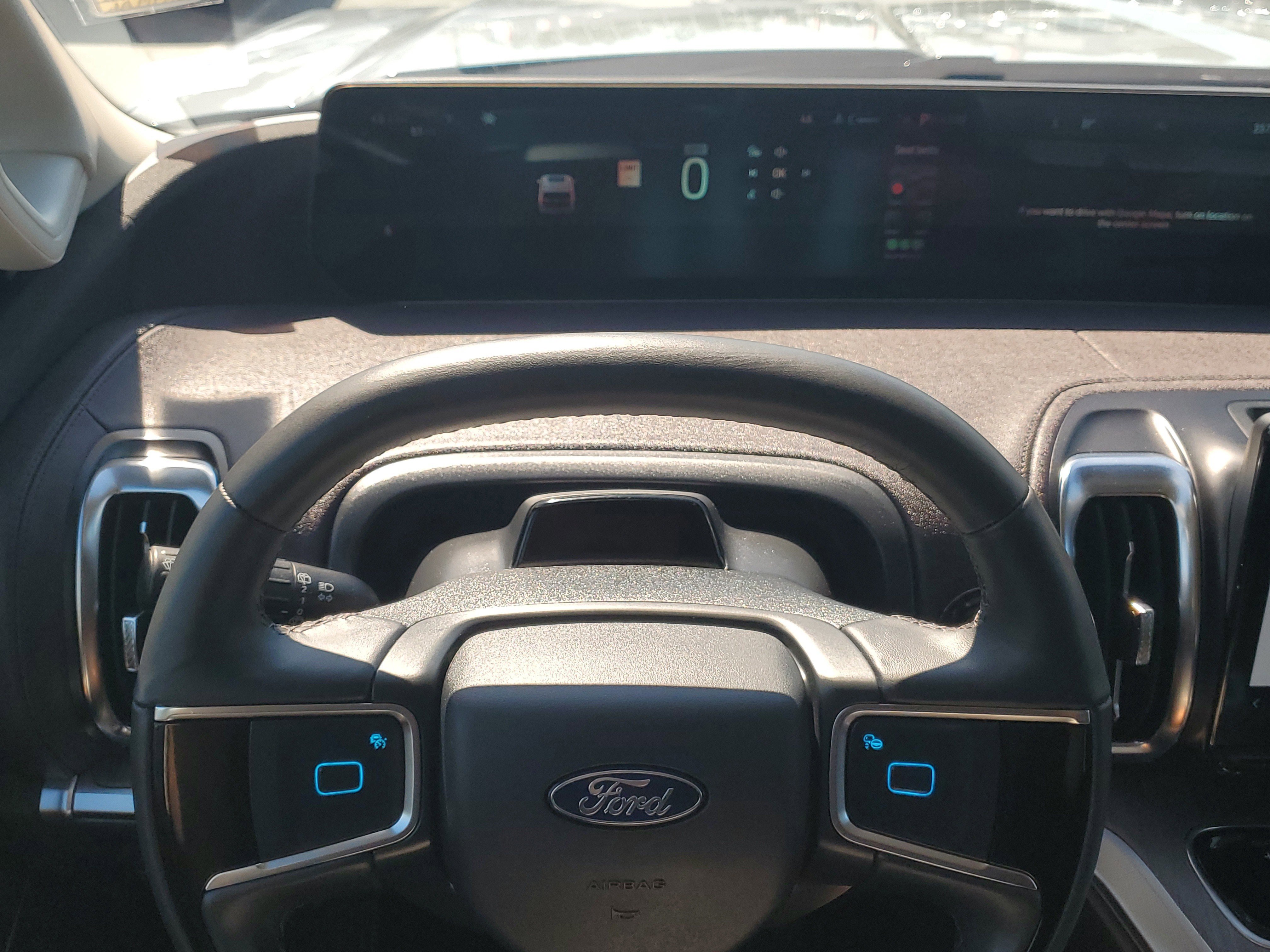 Certified 2025 Ford Expedition Platinum w/ Platinum Ultimate Package image 24