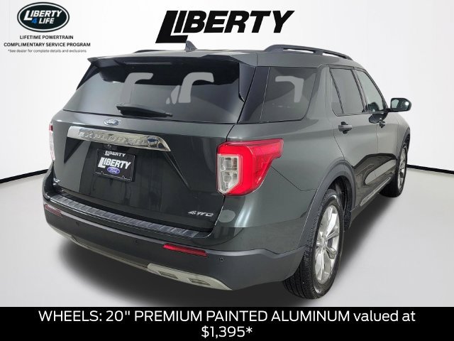 Certified 2022 Ford Explorer XLT w/ Equipment Group 202A AWD/4WD image 4