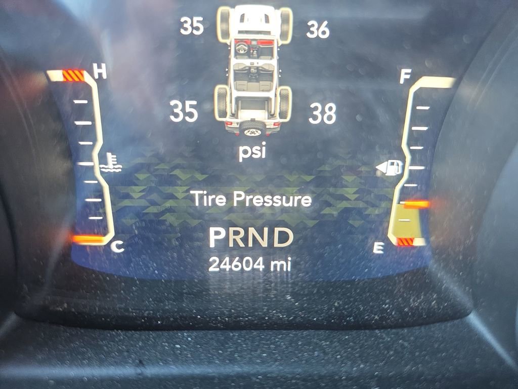 Used 2021 Jeep Wrangler Unlimited Rubicon image 27