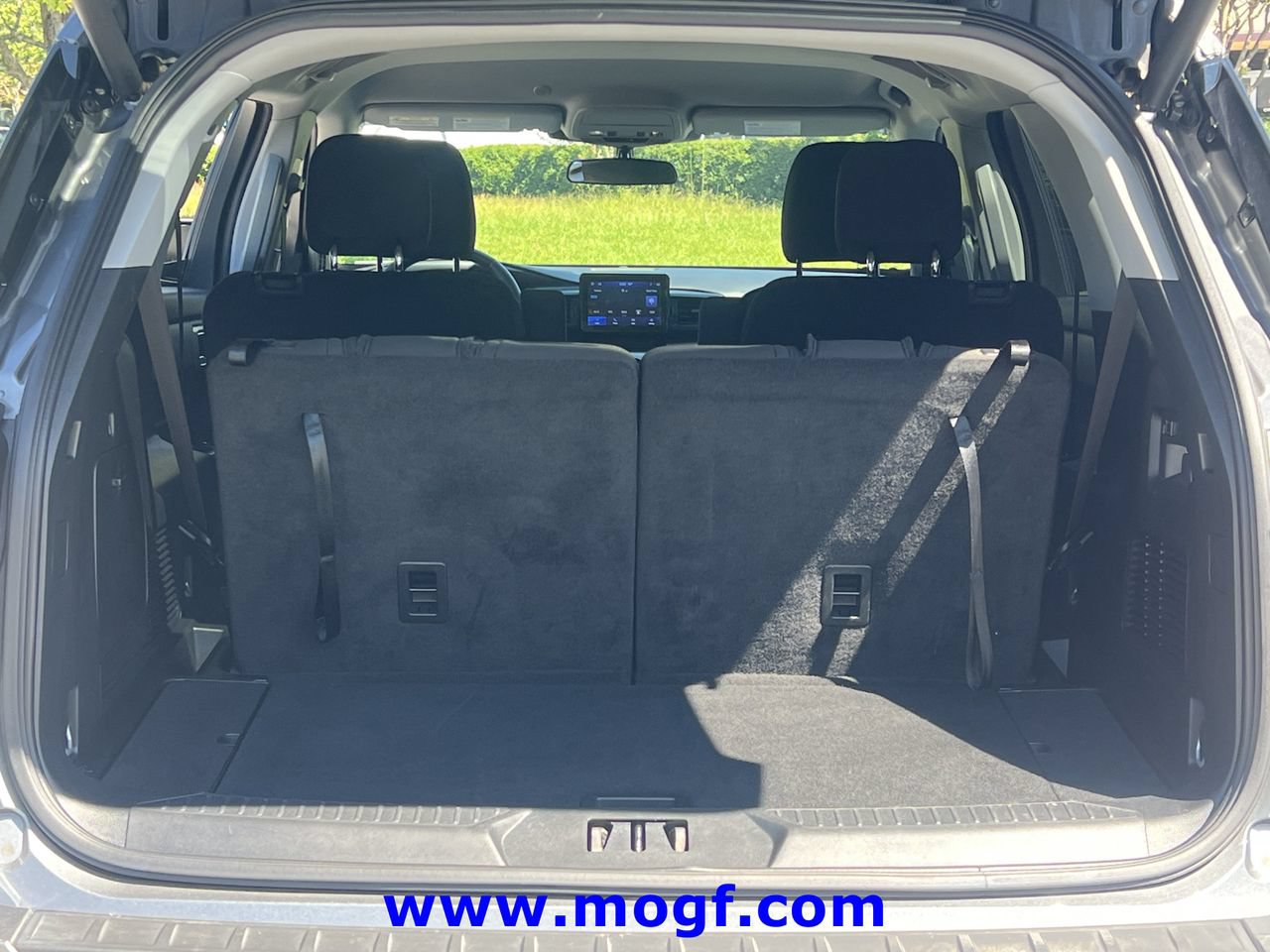 Certified 2023 Ford Explorer XLT RWD image 20