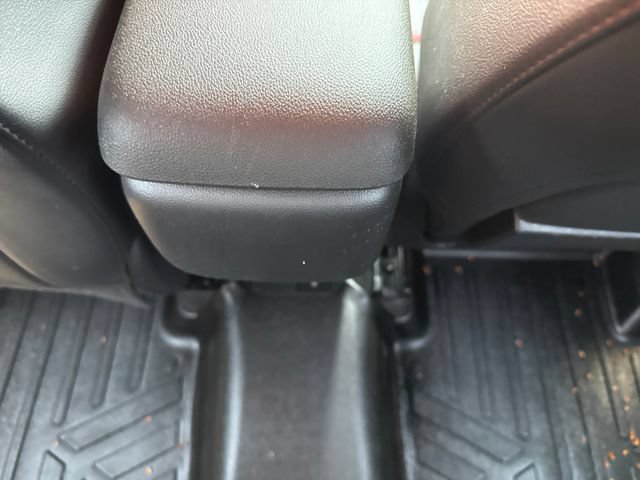 Used 2021 Chevrolet TrailBlazer LT w/ Premium Seating Package AWD/4WD image 29