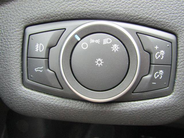 Certified 2018 Ford Escape SE image 17