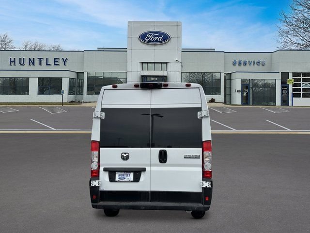 Used 2023 RAM ProMaster 2500 FWD image 5