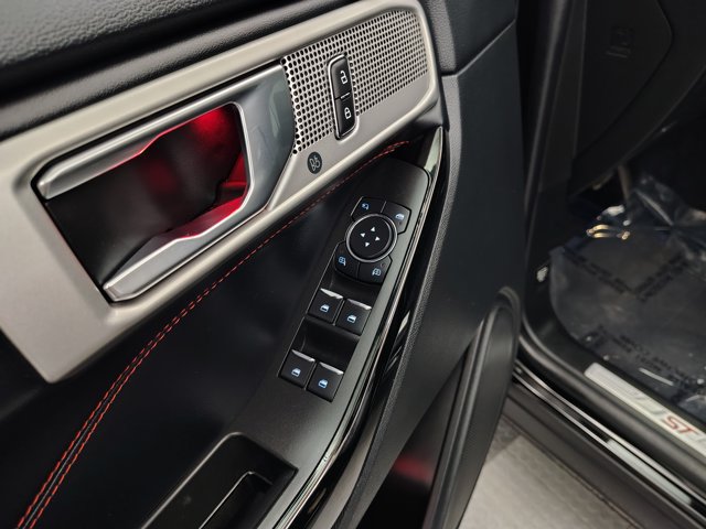 Certified 2022 Ford Explorer ST-Line AWD/4WD image 23