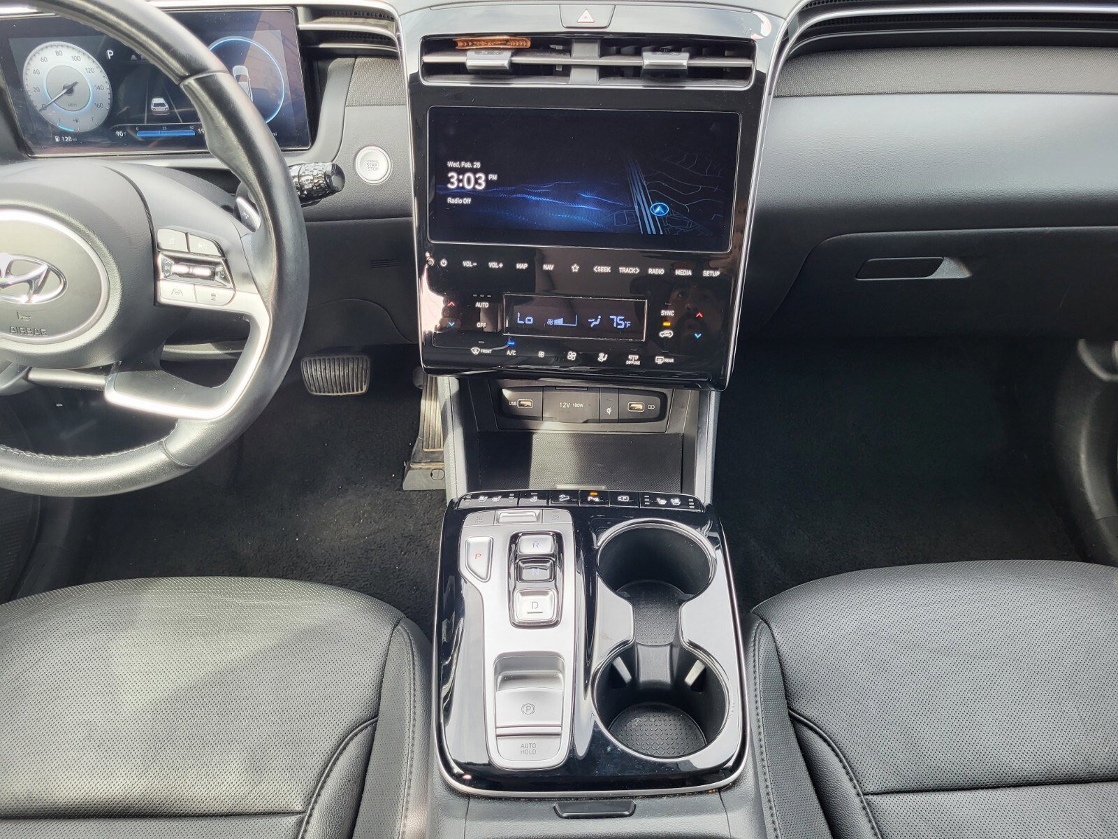 Used 2024 Hyundai Tucson Limited image 15