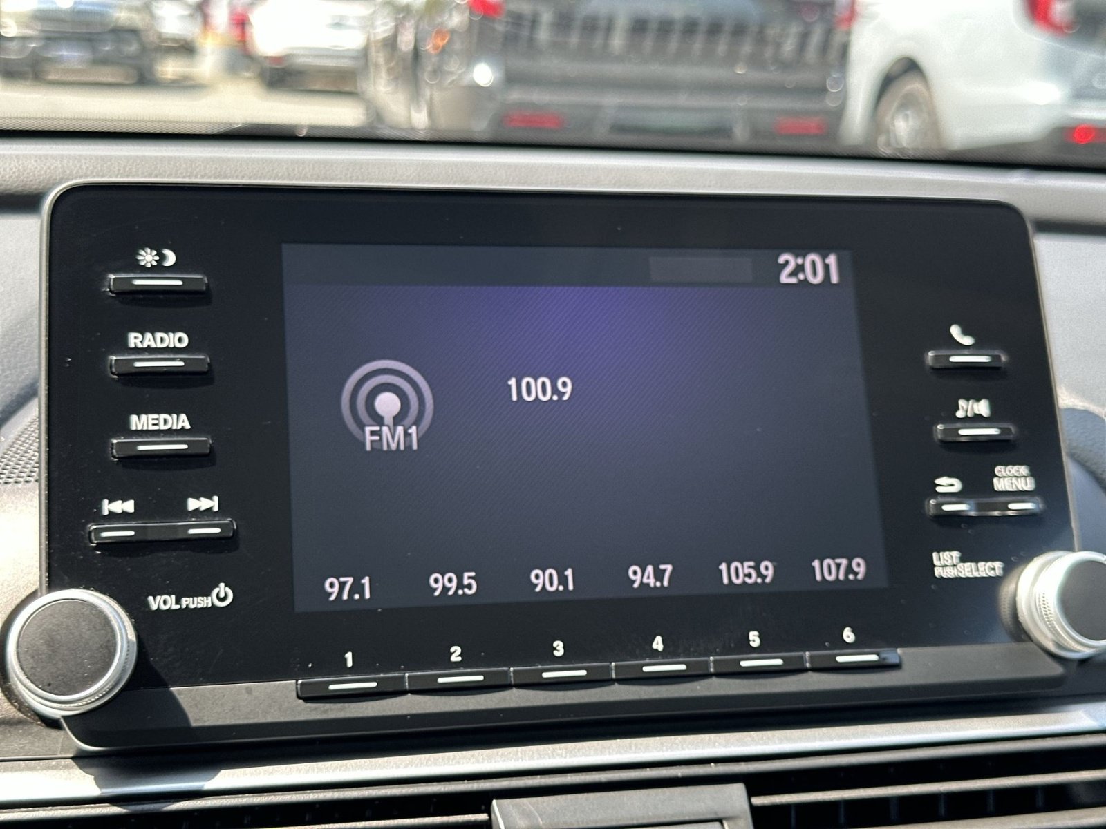 Used 2019 Honda Accord LX image 21