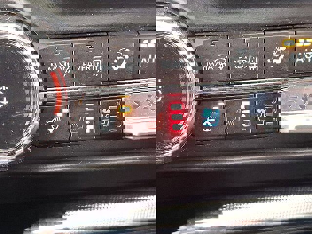 Certified 2023 Ford F150 Lariat w/ Equipment Group 502A High image 19