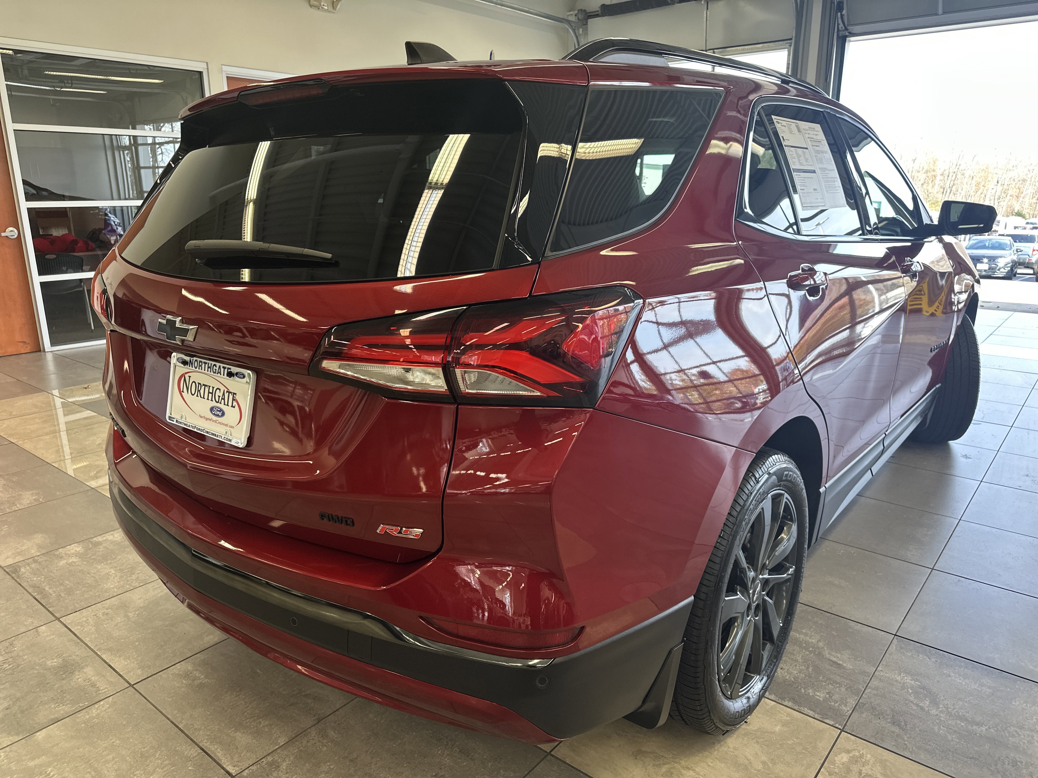 Used 2023 Chevrolet Equinox RS image 5