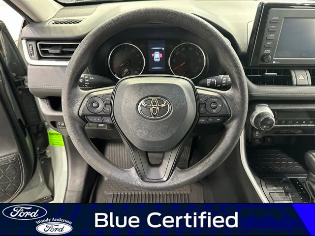 Used 2022 Toyota RAV4 XLE w/ Convenience Package image 10