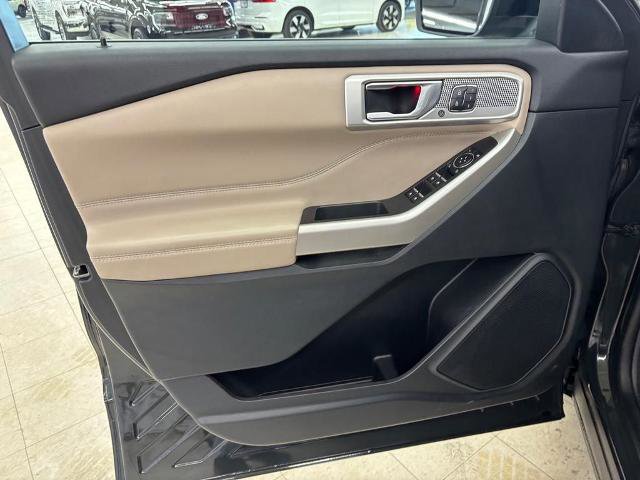 Certified 2023 Ford Explorer Limited w/ Equipment Group 301A image 10