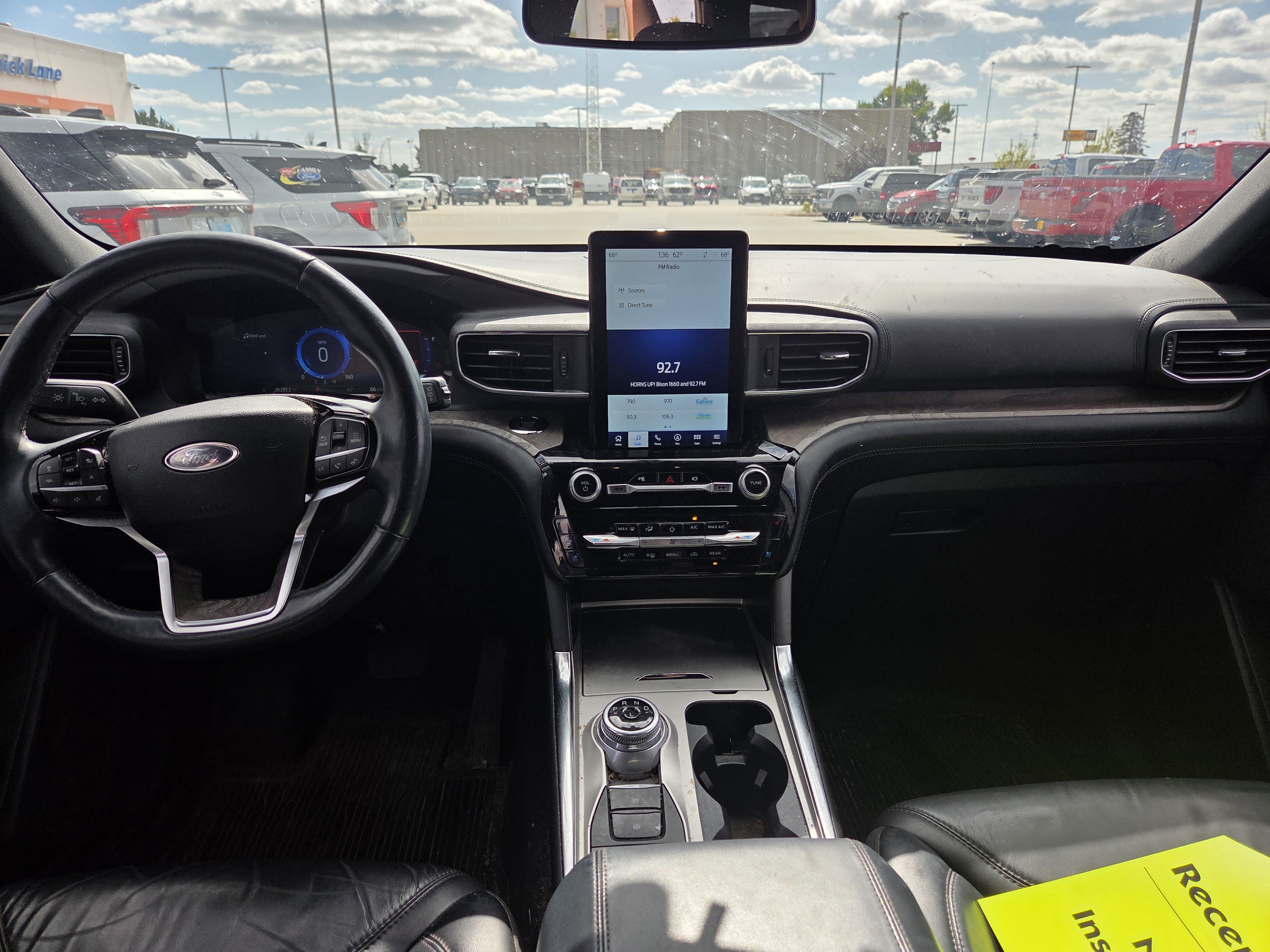 Certified 2022 Ford Explorer Platinum w/ Equipment Group 601A AWD/4WD image 6