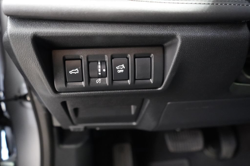 Used 2025 Subaru Outback Wilderness AWD/4WD image 33
