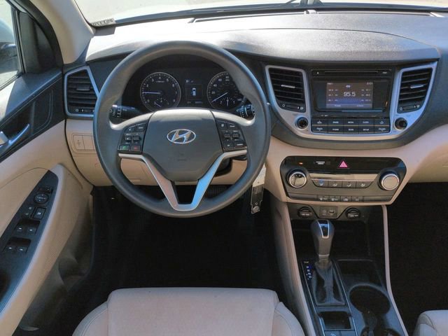 Used 2017 Hyundai Tucson SE image 16