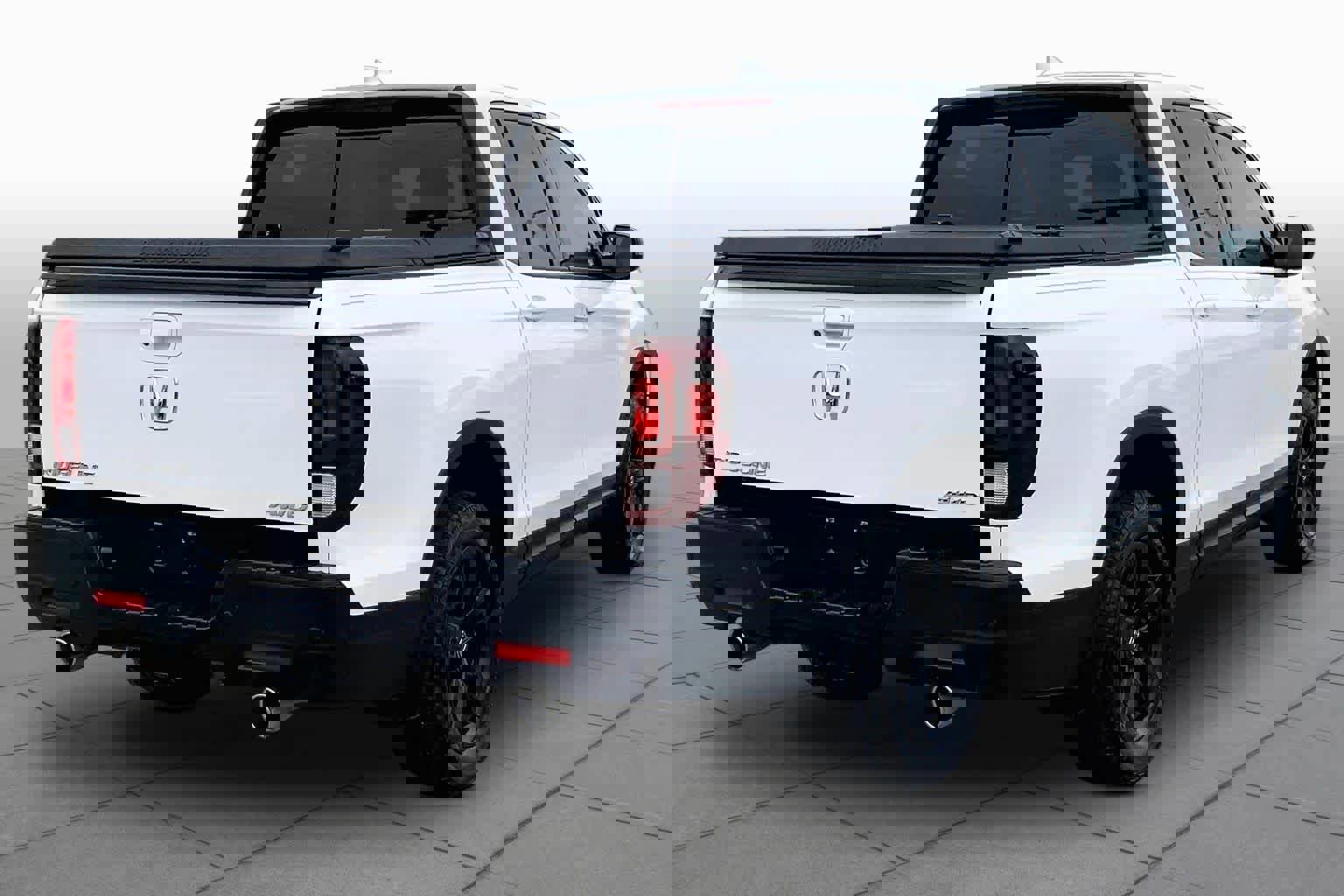 Used 2023 Honda Ridgeline Black Edition image 4