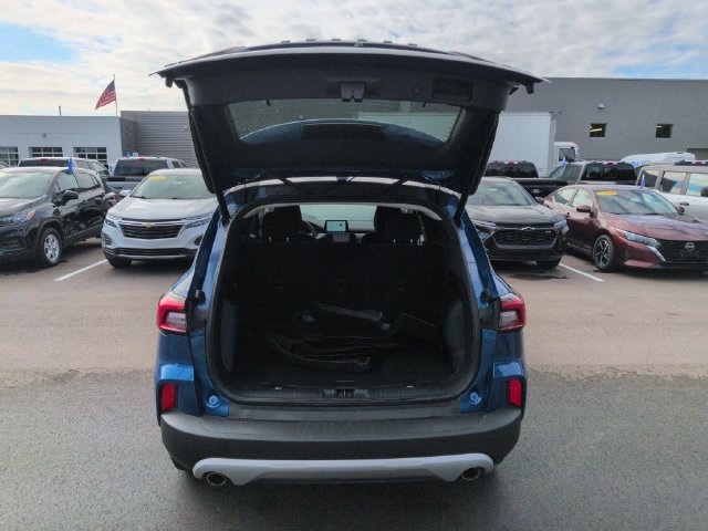 Certified 2023 Ford Escape Active AWD/4WD image 18