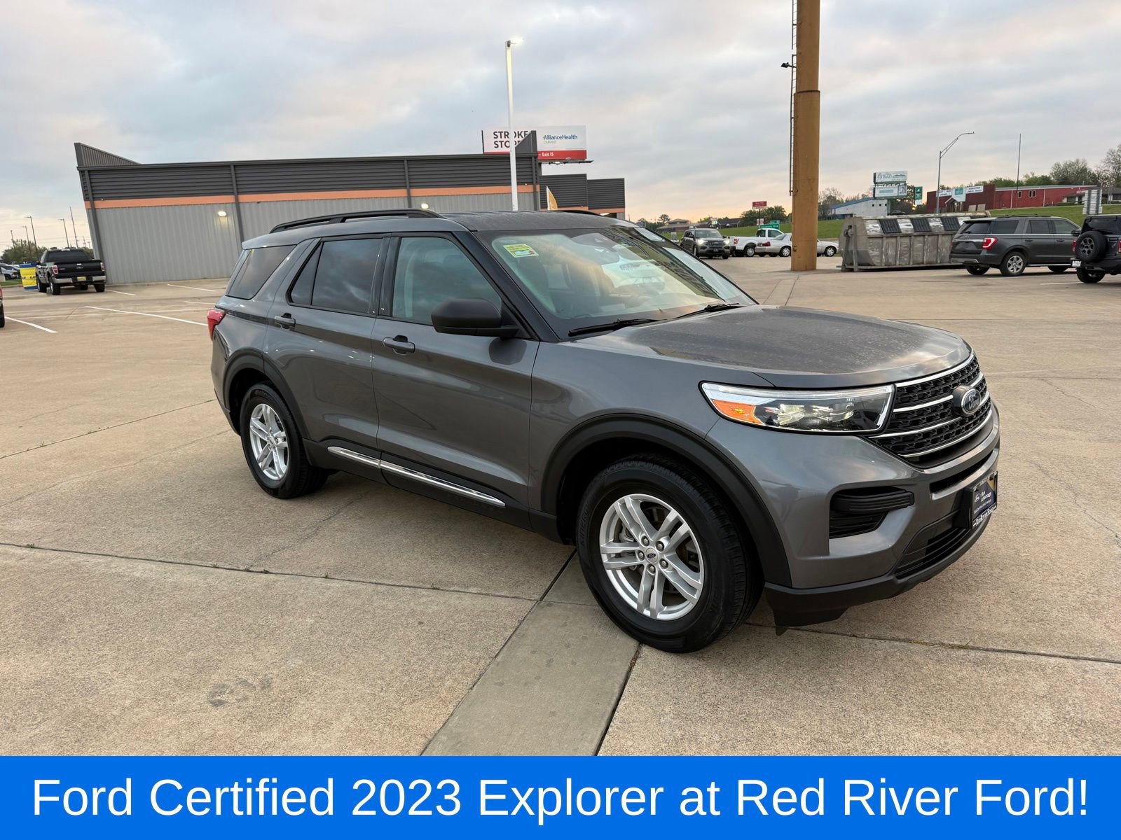 Certified 2023 Ford Explorer XLT image 7