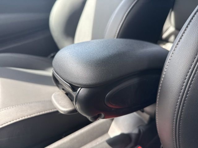 Used 2024 MINI Cooper S image 19