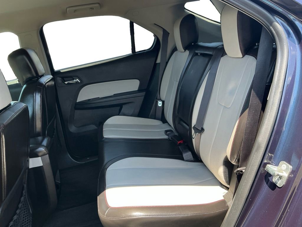 Used 2017 Chevrolet Equinox Premier w/ Enhanced Convenience Package FWD image 21