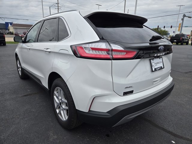 Certified 2024 Ford Edge SEL w/ Convenience Package AWD/4WD image 7