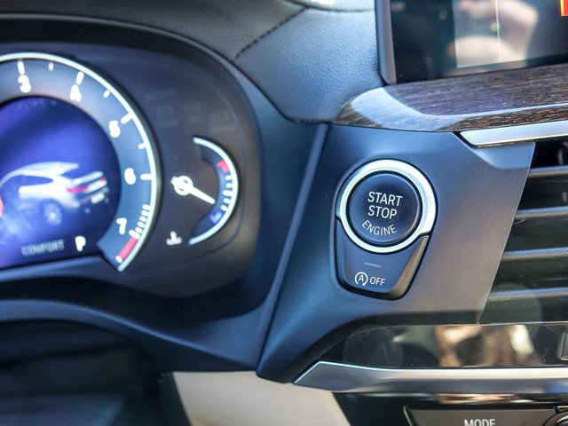 Used 2019 BMW X4 M40i image 19