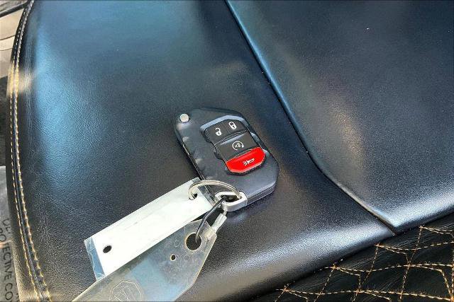 Used 2022 Jeep Gladiator Overland image 36