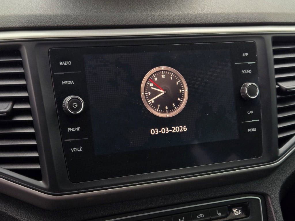 Used 2020 Volkswagen Atlas Cross Sport SE image 25