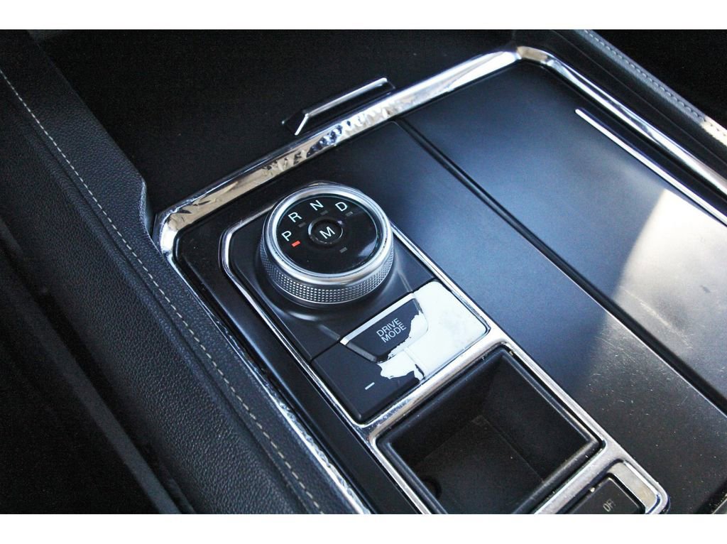 Certified 2022 Ford Expedition XLT RWD image 28
