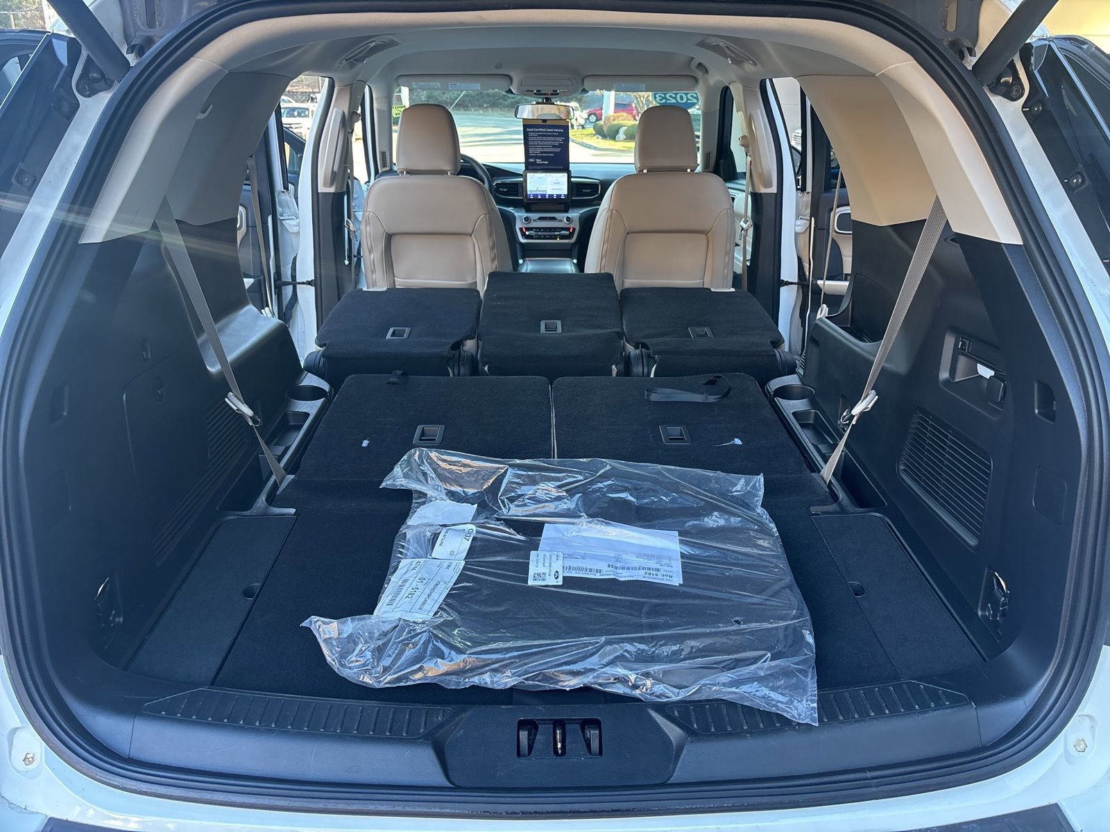 Certified 2023 Ford Explorer XLT w/ Equipment Group 202A image 47