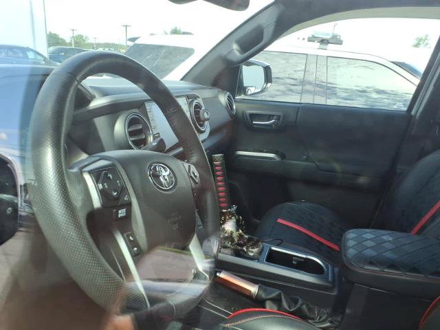 Used 2023 Toyota Tacoma TRD Sport AWD/4WD image 6