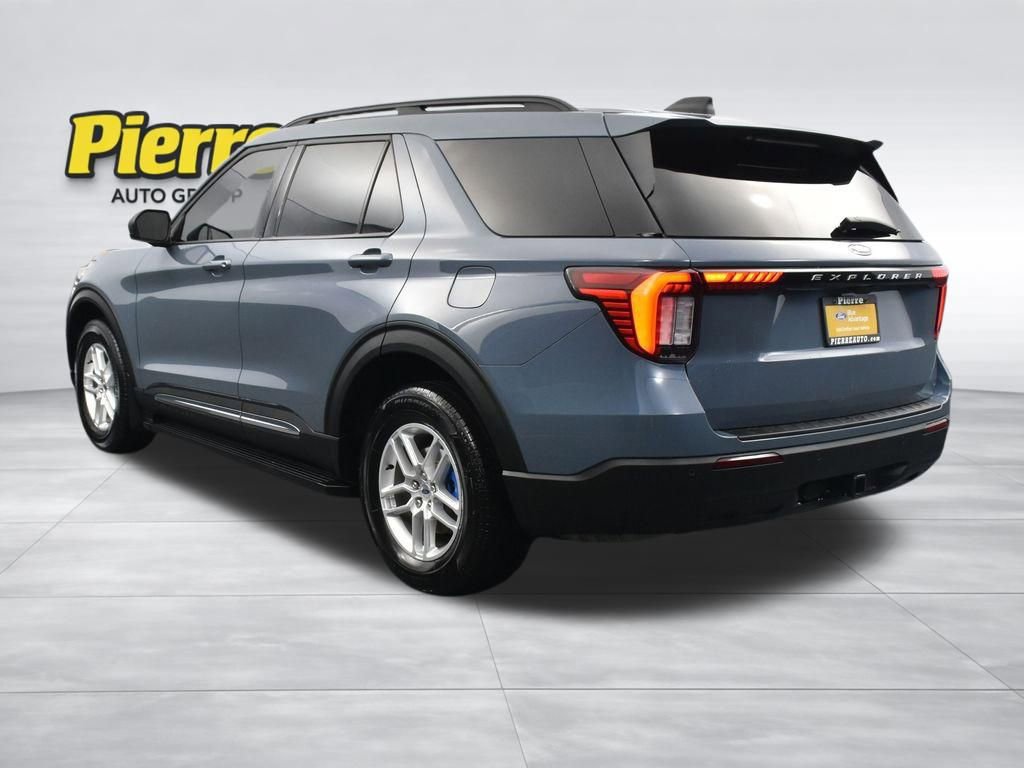 Certified 2025 Ford Explorer Active image 4
