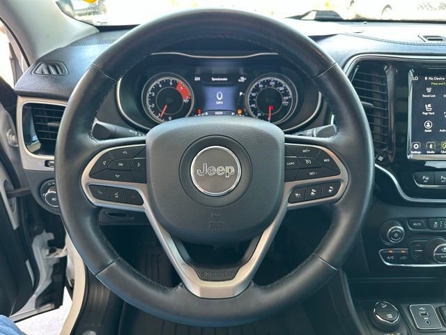 Used 2019 Jeep Cherokee Limited w/ Luxury Group AWD/4WD image 22