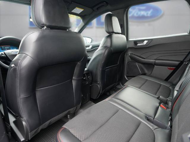 Certified 2023 Ford Escape ST-Line Elite AWD/4WD image 23