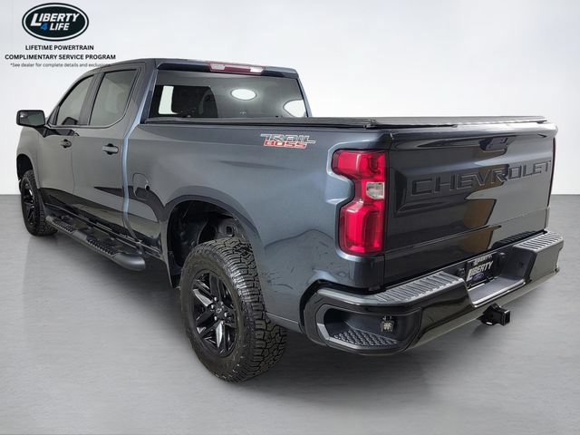 Used 2021 Chevrolet Silverado 1500 Custom Trail Boss w/ LPO, Dark Essentials Package AWD/4WD image 5