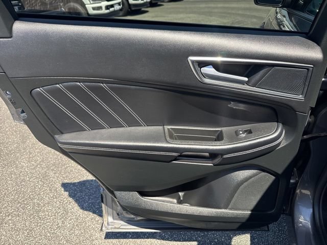 Certified 2024 Ford Edge ST w/ Equipment Group 401A AWD/4WD image 12
