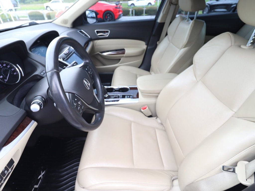 Used 2020 Acura TLX w/ Technology Package FWD image 2