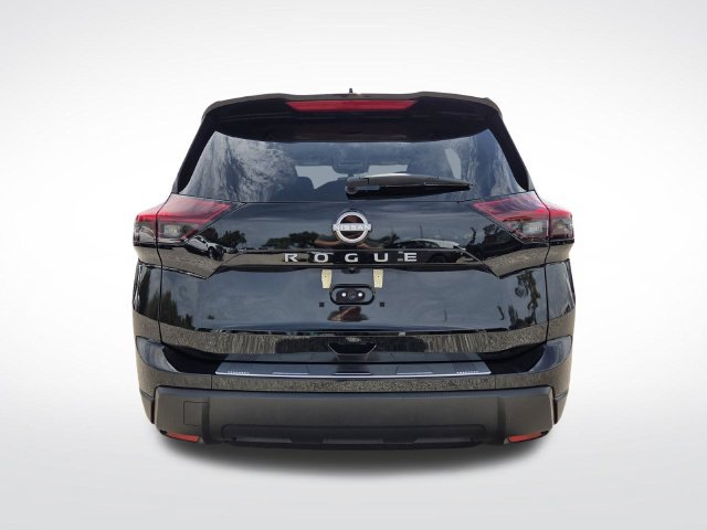 Used 2026 Nissan Rogue SV w/ Cold Weather Package FWD image 8
