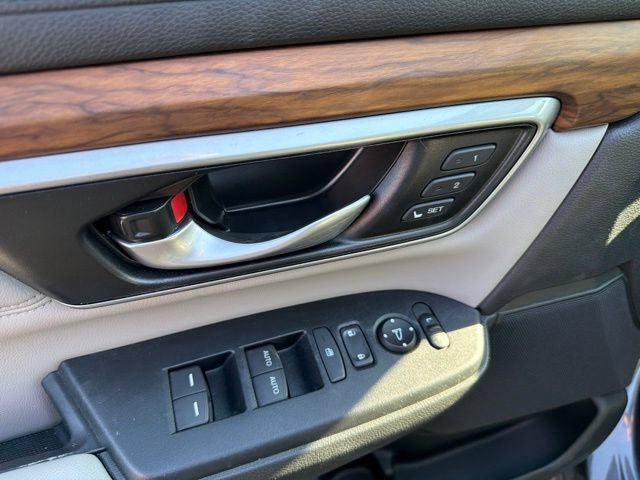 Used 2018 Honda CR-V EX-L image 6