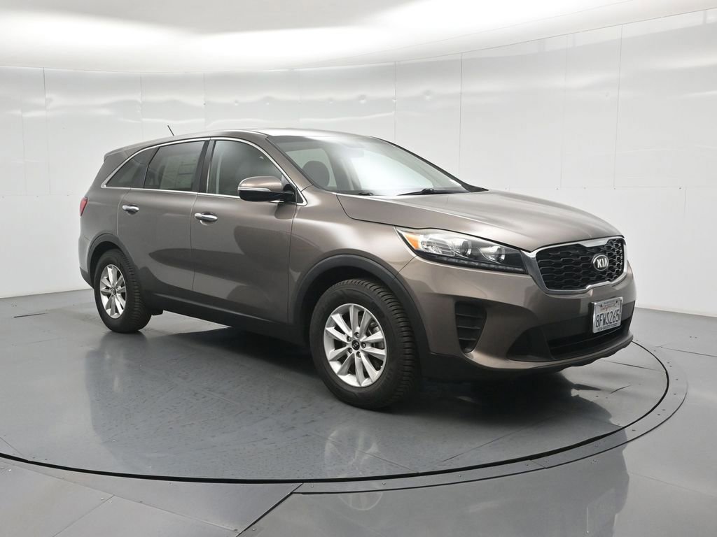 Used 2019 Kia Sorento LX image 10