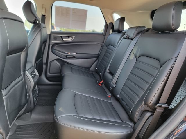 Certified 2019 Ford Edge SEL w/ Equipment Group 201A AWD/4WD image 21